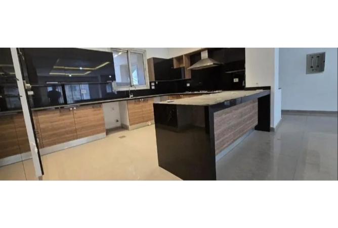 8512169 - Property Image 2