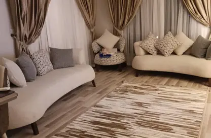 شقة - 3 غرف نوم - 2 حمامات للايجار في پريڤادو - مدينتي - القاهرة