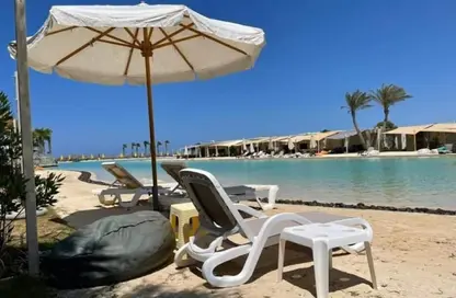 Chalet - 3 Bedrooms - 2 Bathrooms for sale in Jefaira - Ras Al Hekma - North Coast