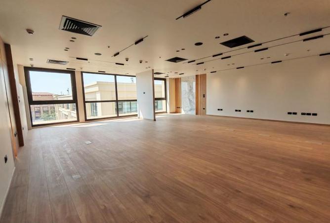 8373651 - Property Image 2