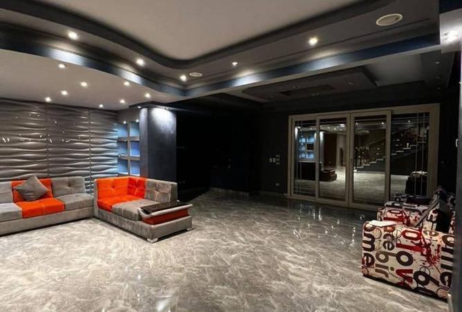 8061318 - Property Main Image