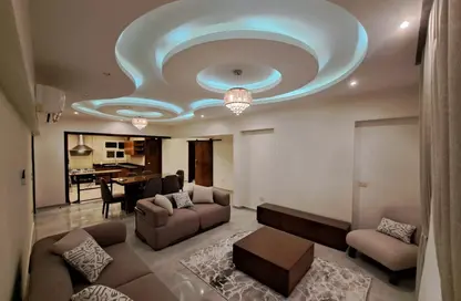 شقة - 3 غرف نوم - 2 حمامات للايجار في حياتى ريزيدنس - المستثمرين الشمالية - مدينة القاهرة الجديدة - القاهرة