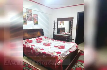 شقة - 3 غرف نوم - 2 حمامات للايجار في شارع محمد فوزي معاذ - سموحة - حي شرق - الاسكندرية