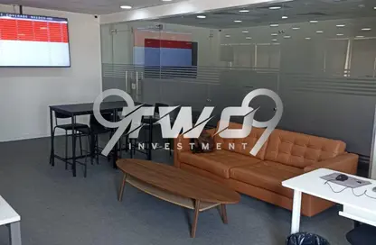 مساحات مكتبية - استوديو - 2 حمامات للايجار في شارع مجمع البنوك - شارع التسعين الجنوبي - التجمع الخامس - مدينة القاهرة الجديدة - القاهرة