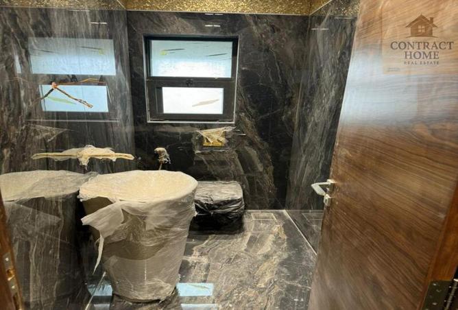 8220164 - Property Image 2