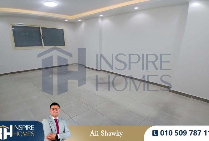 8098666 - Property Image 2