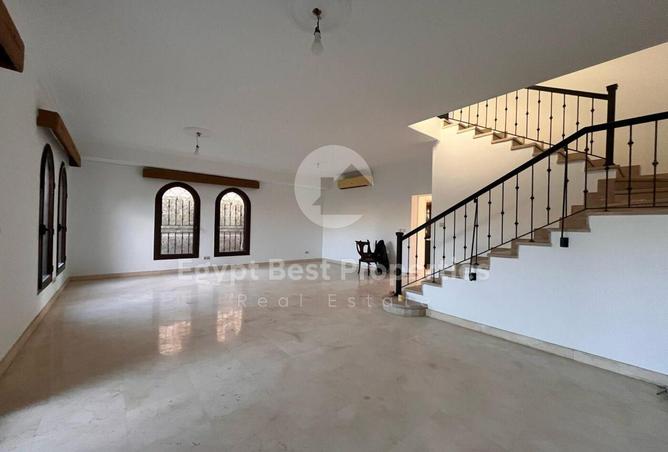 7977789 - Property Image 3