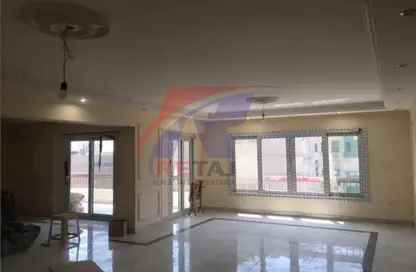 Apartment - 3 Bedrooms - 2 Bathrooms for sale in Dr Abdallah Al Araby St. - 7th District - Nasr City - Cairo