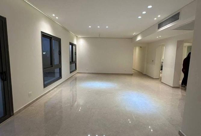 8039847 - Property Image 3