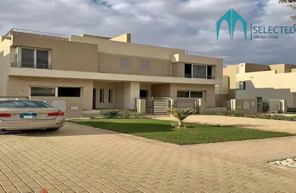 Villa - 3 Bedrooms - 3 Bathrooms for sale in The Crown - Cairo Alexandria Desert Road - 6 October City - Giza