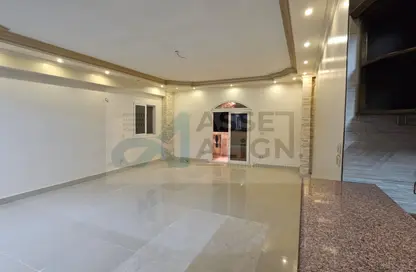 شقة - 3 غرف نوم - 1 حمام للبيع في عمارات البنفسج - البنفسج - مدينة القاهرة الجديدة - القاهرة
