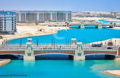 Chalet - 2 Bedrooms - 1 Bathroom for sale in Latin District - New Alamein City - Al Alamein - North Coast