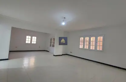 Apartment - 2 Bedrooms - 2 Bathrooms for rent in Abou Bakr Al Sedeek St. - El Mearag City - Zahraa El Maadi - Hay El Maadi - Cairo