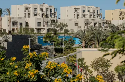 Chalet - 2 Bedrooms - 3 Bathrooms for sale in Makadi Orascom Resort - Makadi - Hurghada - Red Sea