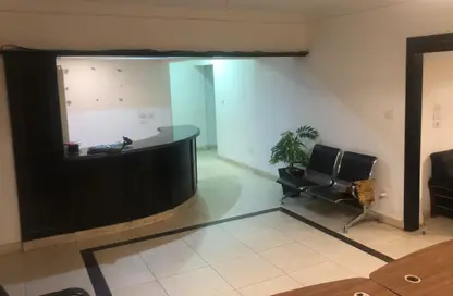 Apartment - 3 Bedrooms - 2 Bathrooms for sale in Al Hegaz St. - El Mahkama Square - Heliopolis - Masr El Gedida - Cairo