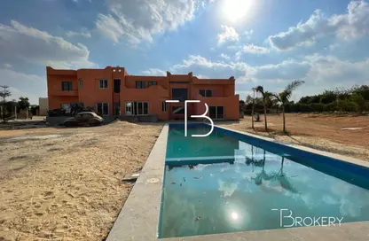 فيلا - 7 غرف نوم - 6 حمامات للبيع في سانتوريني - طريق مصر اسكندرية الصحراوي - مدينة 6 أكتوبر - الجيزة