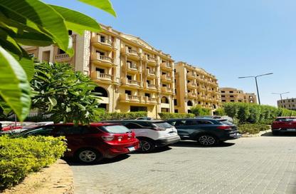 Apartment - 4 Bedrooms - 2 Bathrooms for sale in Al Ashrafiya - North Investors Area - New Cairo City - Cairo