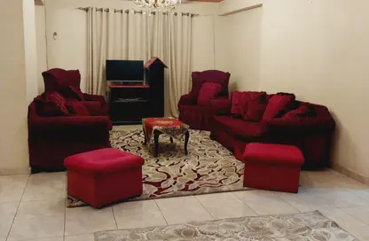 Apartment - 3 Bedrooms - 2 Bathrooms for rent in Nagaty Serag St. - 8th Zone - Nasr City - Cairo