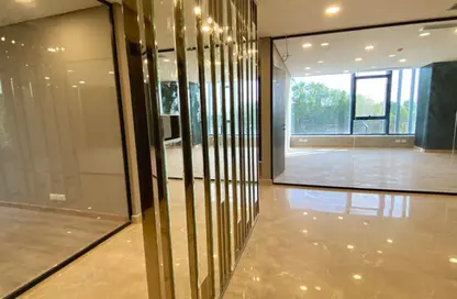 Office Space - Studio - 5 Bathrooms for rent in Walk of Cairo - Sheikh Zayed Compounds - Sheikh Zayed City - Giza
