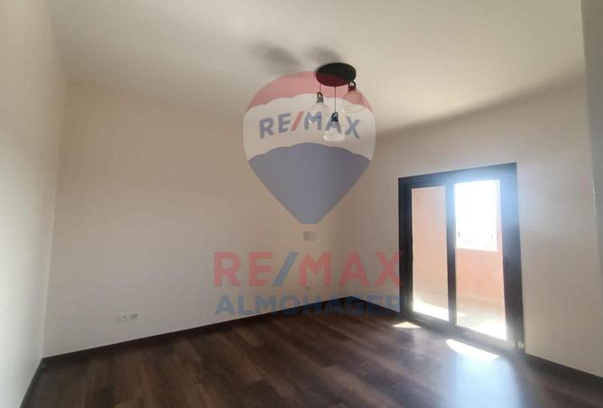 8454080 - Property Image 3