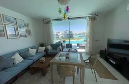 شاليه - 3 غرف نوم - 3 حمامات للبيع في مارسيليا بيتش 5 - راس الحكمة - الساحل الشمالي