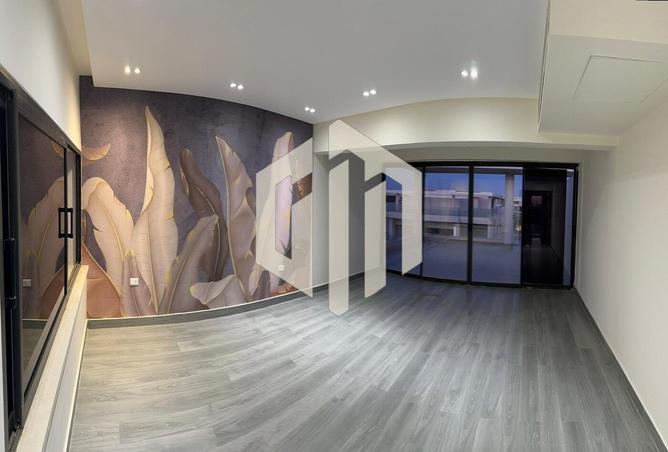 7976304 - Property Image 2
