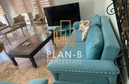 دوبلكس - 3 غرف نوم - 3 حمامات للايجار في 6 ويست - بيفرلي هيلز - كمبوندات الشيخ زايد - الشيخ زايد - الجيزة