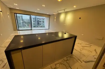 Apartment - 2 Bedrooms - 3 Bathrooms for rent in Lake View Residence - 5th Settlement Compounds - The 5th Settlement - New Cairo City - Cairo