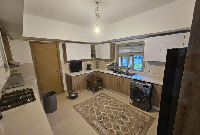 8054484 - Property Image 3