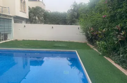 منزل مزدوج - 5 غرف نوم - 4 حمامات للبيع في جرينز - الحي السادس - الشيخ زايد - الجيزة