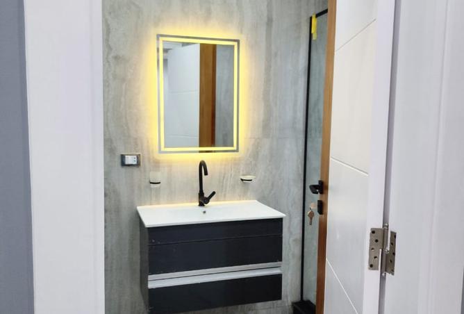 8043318 - Property Image 3