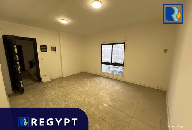 8351050 - Property Image 3