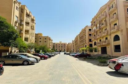 شقة - 2 غرف نوم - 2 حمامات للبيع في حى اسكان الجامعه الامريكية - كمبوندات التجمع الخامس - التجمع الخامس - مدينة القاهرة الجديدة - القاهرة