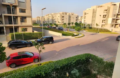 Apartment - 2 Bedrooms - 2 Bathrooms for rent in Moon Residences - Fifth Square - The 5th Settlement - New Cairo City - Cairo