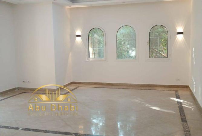 8266918 - Property Image 2