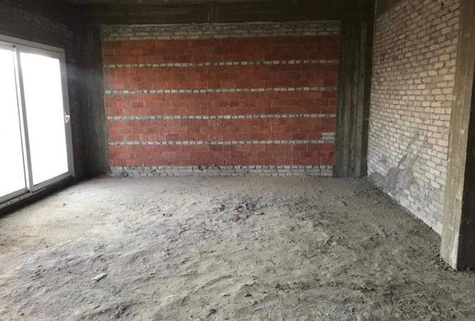 8371019 - Property Image 3