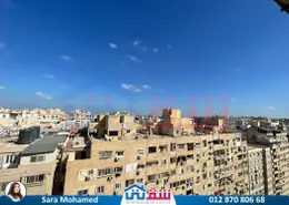 شقة - 4 غرف نوم - 2 حمامات للبيع في شارع ابو قير - سبورتنج - حي شرق - الاسكندرية
