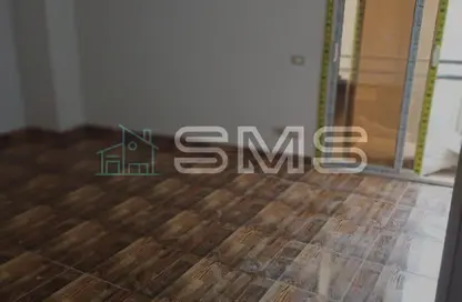 Apartment - 3 Bedrooms - 1 Bathroom for rent in Mohamed Naguib Axis - Abou El Houl - New Cairo City - Cairo