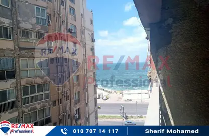 شقة - 3 غرف نوم - 2 حمامات للايجار في طريق الجيش - لوران - حي شرق - الاسكندرية