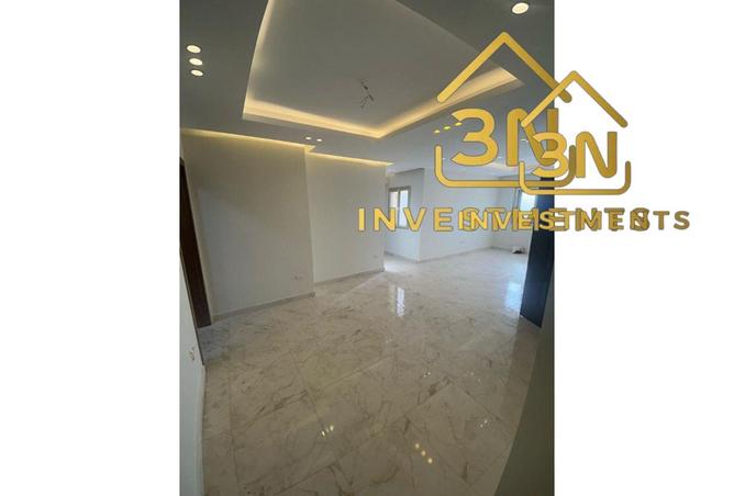 7186023 - Property Image 2