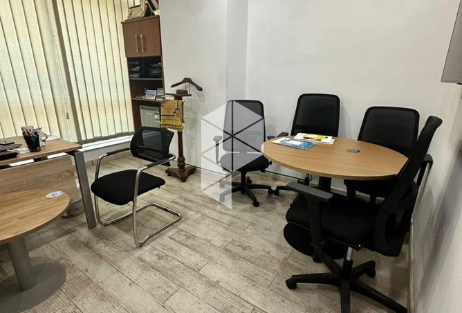 8273408 - Property Image 2