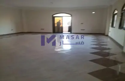 شقة - 3 غرف نوم - 3 حمامات للايجار في البنفسج 3 - البنفسج - مدينة القاهرة الجديدة - القاهرة