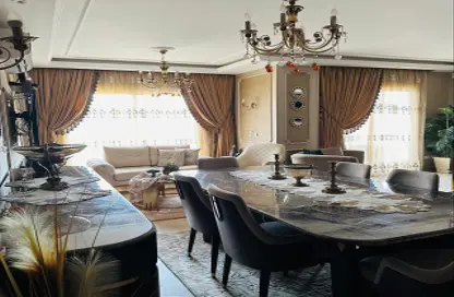 Apartment - 2 Bedrooms - 3 Bathrooms for sale in Stone Residence - 5th Settlement Compounds - The 5th Settlement - New Cairo City - Cairo