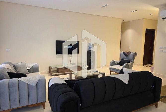 8401549 - Property Image 2