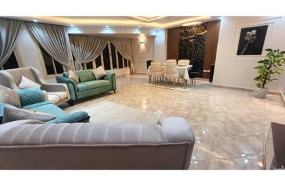 Apartment - 3 Bedrooms - 2 Bathrooms for rent in Hesham Labib St. - 8th Zone - Nasr City - Cairo