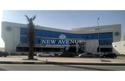 Office Space - Studio - 1 Bathroom for rent in Bank Center Street - South Teseen St. - The 5th Settlement - New Cairo City - Cairo