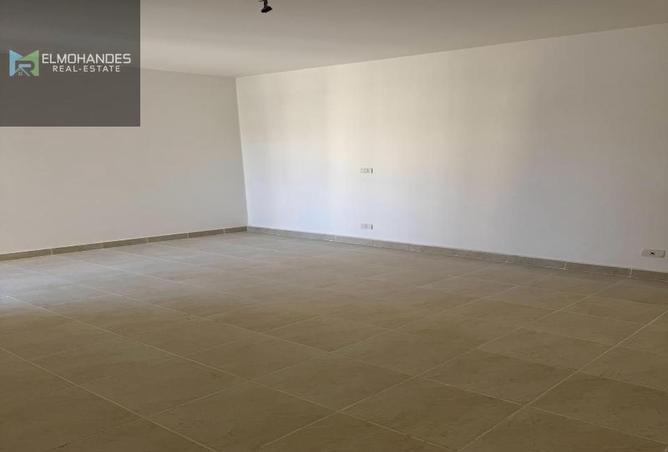 8337227 - Property Image 2