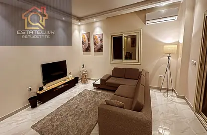Apartment - 3 Bedrooms - 2 Bathrooms for rent in Rock Gold Mall - 5th Settlement Compounds - The 5th Settlement - New Cairo City - Cairo