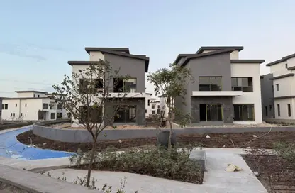 فيلا - 4 غرف نوم - 2 حمامات للبيع في كريك تاون - التجمع الاول - مدينة القاهرة الجديدة - القاهرة