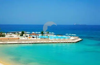 تاون هاوس - 3 غرف نوم - 4 حمامات للبيع في أوجامي - راس الحكمة - الساحل الشمالي